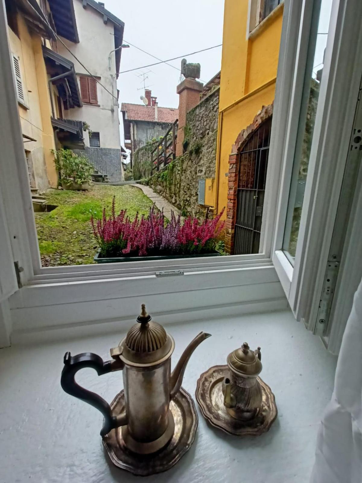 Foresteria Lombarda B & B Ca' Pelitti Ganna Ngoại thất bức ảnh